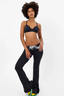 Active^Frankies Bikinis Billie Racerback Sports Bra Black